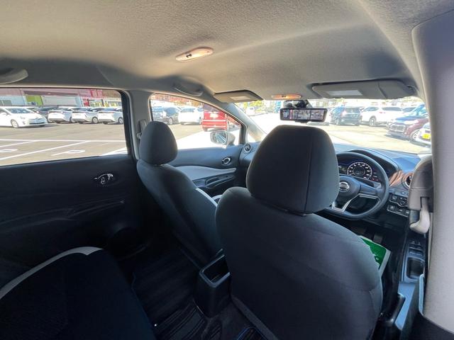 ノート e-パワー X 軽減ブレーキ 純正ナビ 地デジ Bluetooh アラウンドモニター インテリジェントルームミラー ドライブレコーダー ETC スマートキー レーンキープアシスト 横滑り防止 オートエアコン 禁煙車(30枚目)