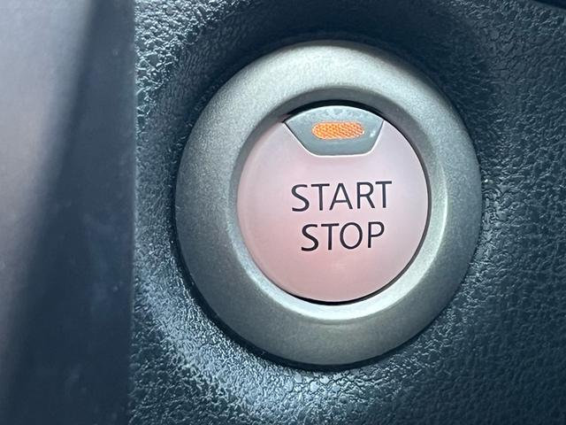 ノート e-パワー メダリスト 軽減ブレーキ ナビ 地デジ Bluetooh バックモニター ドライブレコーダー ETC スマートキー LEDライト フォグランプ ハーフレザーシート レーンキープアシスト 純正アルミ ABS 禁煙車(19枚目)