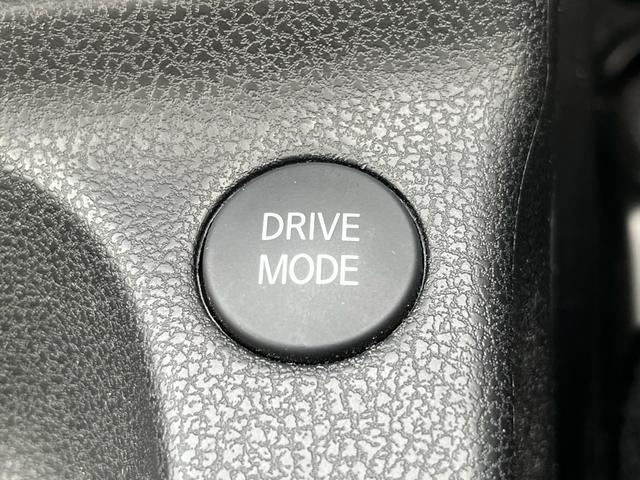 ノート ｅ－パワー　メダリスト　軽減ブレーキ　ナビ　地デジ　Ｂｌｕｅｔｏｏｈ　アラウンドモニター　インテリジェントルームミラー　ＬＥＤライト　フォグランプ　ＥＴＣ　ハーフレザーシート　アダプティブクルーズコントロール　ＡＢＳ　禁煙車（14枚目）