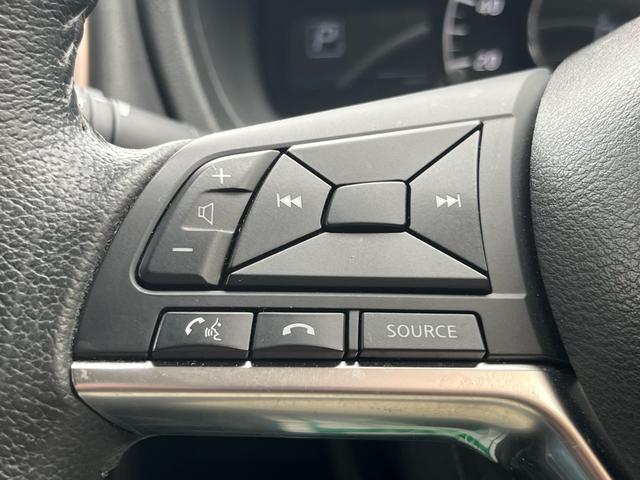 ノート ｅ－パワー　メダリスト　軽減ブレーキ　ナビ　地デジ　Ｂｌｕｅｔｏｏｈ　アラウンドモニター　インテリジェントルームミラー　ＬＥＤライト　フォグランプ　ＥＴＣ　ハーフレザーシート　アダプティブクルーズコントロール　ＡＢＳ　禁煙車（17枚目）