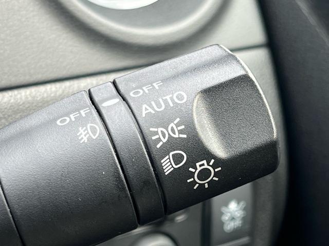 ノート ｅ－パワー　メダリスト　軽減ブレーキ　ナビ　地デジ　Ｂｌｕｅｔｏｏｈ　アラウンドモニター　インテリジェントルームミラー　ＬＥＤライト　フォグランプ　ＥＴＣ　ハーフレザーシート　アダプティブクルーズコントロール　ＡＢＳ　禁煙車（19枚目）