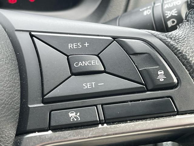 ノート ｅ－パワー　メダリスト　軽減ブレーキ　ナビ　地デジ　Ｂｌｕｅｔｏｏｈ　アラウンドモニター　インテリジェントルームミラー　ＬＥＤライト　フォグランプ　ＥＴＣ　ハーフレザーシート　アダプティブクルーズコントロール　ＡＢＳ　禁煙車（20枚目）