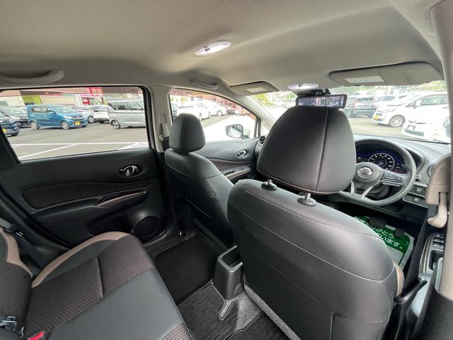 ノート ｅ－パワー　メダリスト　軽減ブレーキ　ナビ　地デジ　Ｂｌｕｅｔｏｏｈ　アラウンドモニター　インテリジェントルームミラー　ＬＥＤライト　フォグランプ　ＥＴＣ　ハーフレザーシート　アダプティブクルーズコントロール　ＡＢＳ　禁煙車（27枚目）