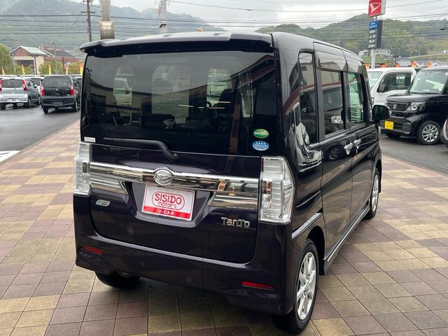 タント カスタムＸ　トップエディションＳＡ　軽減ブレーキ　スマートキー　プッシュスタート　パワースライドドア　アイドリングストップ　横滑り防止　格納ミラー　ＬＥＤライト　フォグランプ　純正アルミ　ハーフレザーシート　Ｗエアバック　ＡＢＳ　禁煙車（6枚目）