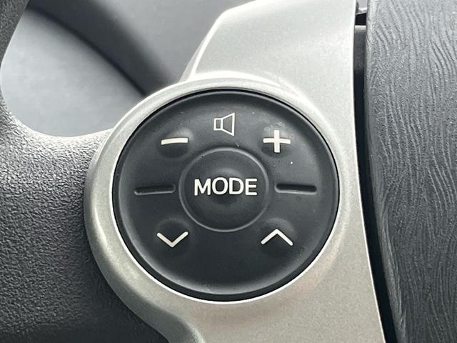 プリウス S スマートキー プッシュスタート CDステレオ オートライト フォグランプ ETC 格納ミラー オートエアコン 純正アルミ 衝突安全ボディー 盗難防止システム Wエアバック ABS 禁煙車(13枚目)