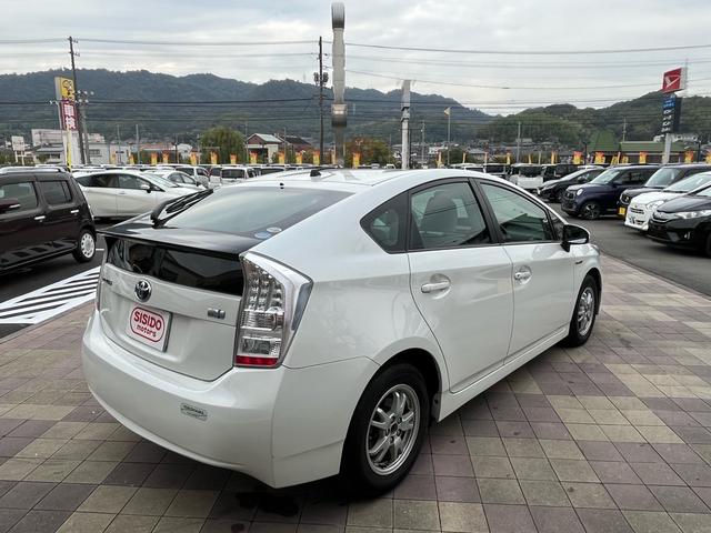 プリウス S スマートキー プッシュスタート CDステレオ オートライト フォグランプ ETC 格納ミラー オートエアコン 純正アルミ 衝突安全ボディー 盗難防止システム Wエアバック ABS 禁煙車(22枚目)