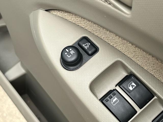 ムーヴ Ｘリミテッド　純正ナビ　地デジ　バックモニター　スマートキー　プッシュスタート　オートエアコン　アイドリングストップ　格納ミラー　純正アルミ　ベンチシート　衝突安全ボディー　盗難防止システム　Ｗエアバック　禁煙車（18枚目）