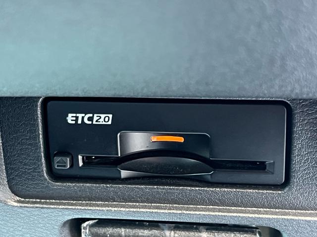 ノート オーテック 軽減ブレーキ 純正9インチナビ 地デジ Bluetooh アラウンドモニター インテリジェントルームミラー 置くだけ充電 LEDライト フォグランプ ETC2.0 シートヒーター 純正アルミ 禁煙車(26枚目)