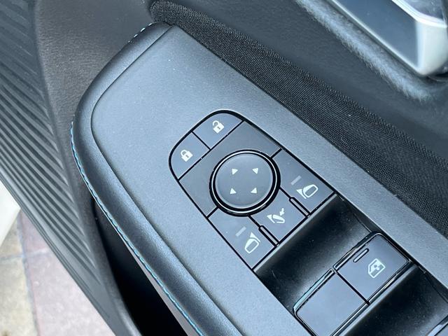 ノート オーテック 軽減ブレーキ 純正9インチナビ 地デジ Bluetooh アラウンドモニター インテリジェントルームミラー 置くだけ充電 LEDライト フォグランプ ETC2.0 シートヒーター 純正アルミ 禁煙車(28枚目)