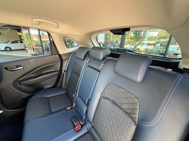 ノート オーテック 軽減ブレーキ 純正9インチナビ 地デジ Bluetooh アラウンドモニター インテリジェントルームミラー 置くだけ充電 LEDライト フォグランプ ETC2.0 シートヒーター 純正アルミ 禁煙車(42枚目)