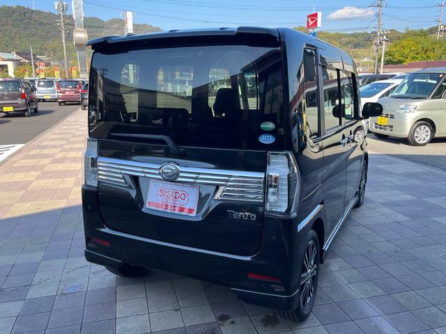 タント カスタムRS トップエディションSAII 軽減ブレーキ 8インチナビ 地デジ Bluetooh バックモニター スマートキー 両側パワースライドドア LEDライト フォグランプ 横滑り防止 純正アルミ ETC 格納ミラー Wエアバック 禁煙車(6枚目)