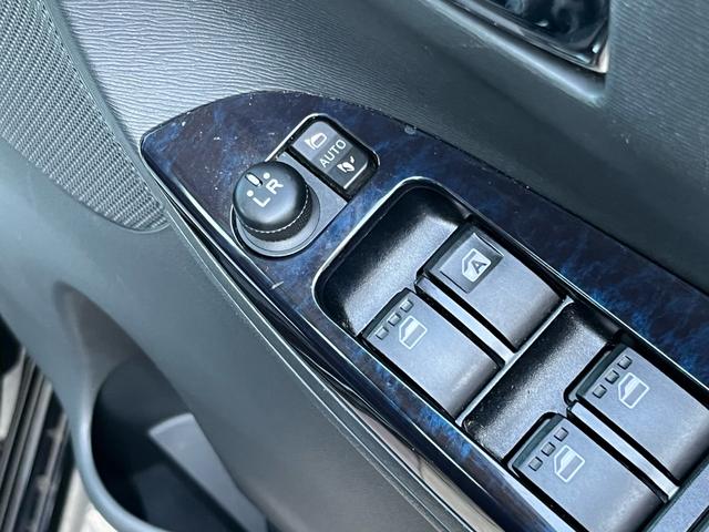 タント カスタムRS トップエディションSAII 軽減ブレーキ 8インチナビ 地デジ Bluetooh バックモニター スマートキー 両側パワースライドドア LEDライト フォグランプ 横滑り防止 純正アルミ ETC 格納ミラー Wエアバック 禁煙車(20枚目)