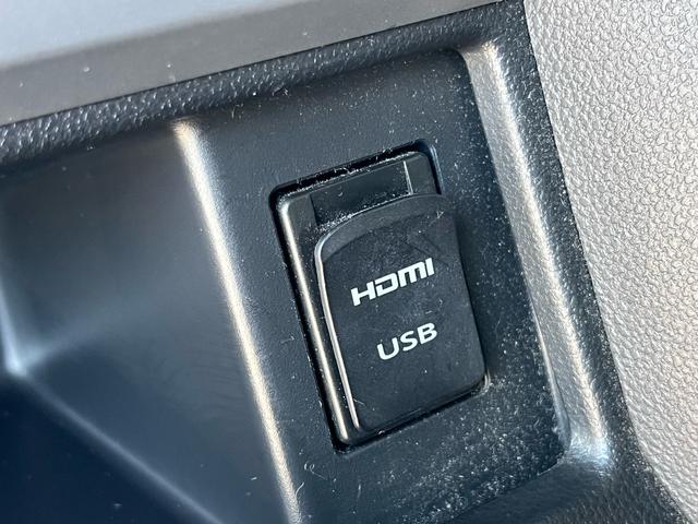 タント カスタムRS トップエディションSAII 軽減ブレーキ 8インチナビ 地デジ Bluetooh バックモニター スマートキー 両側パワースライドドア LEDライト フォグランプ 横滑り防止 純正アルミ ETC 格納ミラー Wエアバック 禁煙車(32枚目)