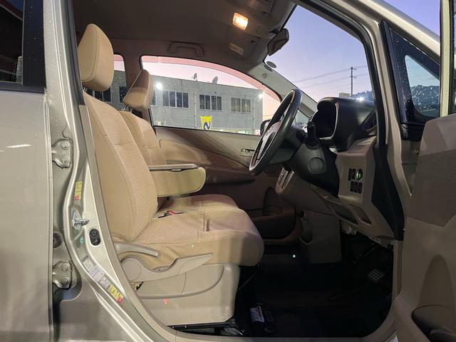 ムーヴ Ｘ　ＳＡ　後期モデル　純正ナビ　地デジ　Ｂｌｕｅｔｏｏｈ　バックモニター　スマートキー　プッシュスタート　ＥＴＣ　ディスチャージライト　フォグランプ　格納ミラー　純正アルミ　オートライト　Ｗエアバック　禁煙車（17枚目）