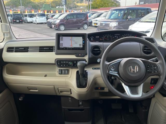 N-BOX G・Lホンダセンシング 軽減ブレーキ 純正ナビ 地デジ Bluetooh バックモニター パワースライドドア シートヒーター ドライブレコーダー ETC LEDライト アダプティブクルーズコントロール スマートキー 禁煙車(8枚目)