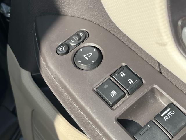 N-BOX G・Lホンダセンシング 軽減ブレーキ 純正ナビ 地デジ Bluetooh バックモニター パワースライドドア シートヒーター ドライブレコーダー ETC LEDライト アダプティブクルーズコントロール スマートキー 禁煙車(29枚目)