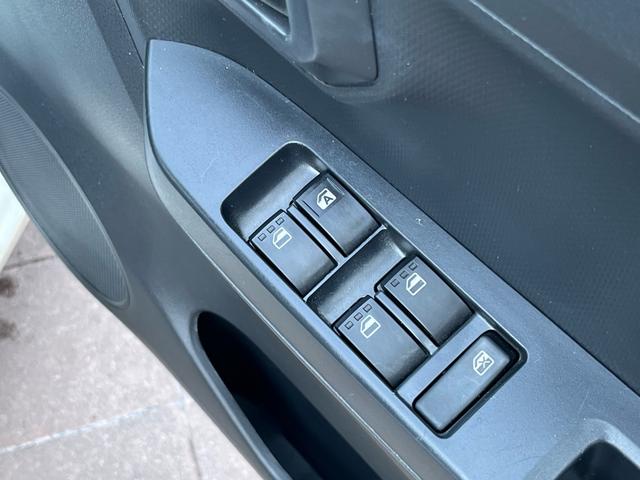 ミライース L 社外ナビ 地デジ Bluetooh キーレスエントリー アイドリングストップ 横滑り防止 衝突安全ボディー Wエアバック ABS ヘッドライトレべライザー 禁煙車(17枚目)