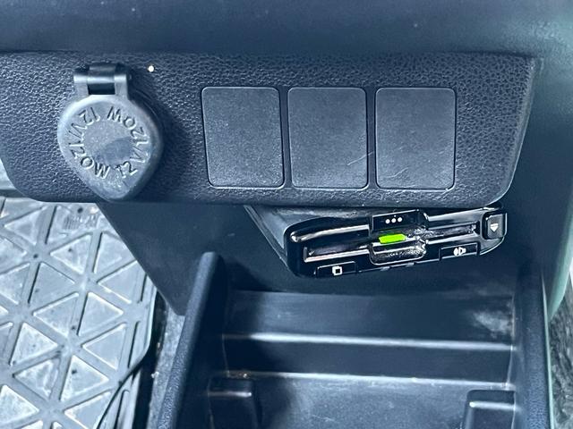 ミライース L SAIII 軽減ブレーキ ナビ 地デジ Bluetooh バックモニター キーレスエントリー ETC クリアランスソナー レーンキープアシスト オートマチックハイビーム 横滑り防止 アイドリングストップ 禁煙車(15枚目)