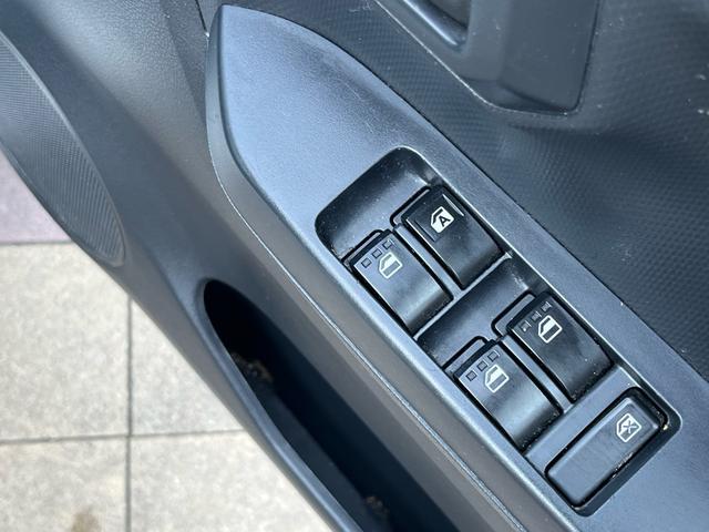 ミライース L SAIII 軽減ブレーキ ナビ 地デジ Bluetooh バックモニター キーレスエントリー ETC クリアランスソナー レーンキープアシスト オートマチックハイビーム 横滑り防止 アイドリングストップ 禁煙車(19枚目)