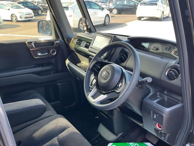 N-BOXカスタム G・Lホンダセンシング 軽減ブレーキ ナビ 地デジ Bluetooh バックモニター シートヒーター パワースライドドア LEDライト フォグランプ 純正アルミ アダプティブクルーズコントロール レーンキープアシスト 禁煙車(7枚目)