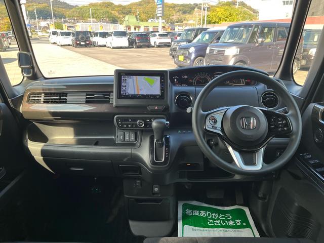 N-BOXカスタム G・Lホンダセンシング 軽減ブレーキ ナビ 地デジ Bluetooh バックモニター シートヒーター パワースライドドア LEDライト フォグランプ 純正アルミ アダプティブクルーズコントロール レーンキープアシスト 禁煙車(8枚目)