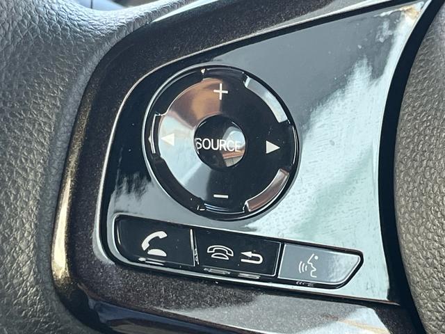 N-BOXカスタム G・Lホンダセンシング 軽減ブレーキ ナビ 地デジ Bluetooh バックモニター シートヒーター パワースライドドア LEDライト フォグランプ 純正アルミ アダプティブクルーズコントロール レーンキープアシスト 禁煙車(21枚目)