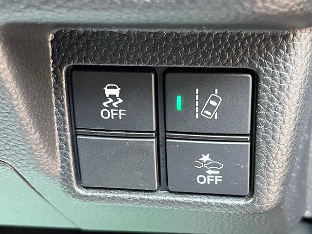 N-BOXカスタム G・Lホンダセンシング 軽減ブレーキ ナビ 地デジ Bluetooh バックモニター シートヒーター パワースライドドア LEDライト フォグランプ 純正アルミ アダプティブクルーズコントロール レーンキープアシスト 禁煙車(26枚目)