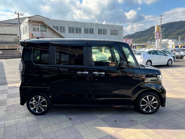 N-BOXカスタム G・Lホンダセンシング 軽減ブレーキ ナビ 地デジ Bluetooh バックモニター シートヒーター パワースライドドア LEDライト フォグランプ 純正アルミ アダプティブクルーズコントロール レーンキープアシスト 禁煙車(31枚目)