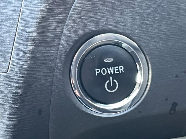 プリウス S LEDエディション ナビ 地デジ Bluetooh バックモニター スマートキー プッシュスタート LEDライト フォグランプ ETC 格納ミラー オートライト 純正アルミ 衝突安全ボディー Wエアバック ABS 禁煙車(14枚目)