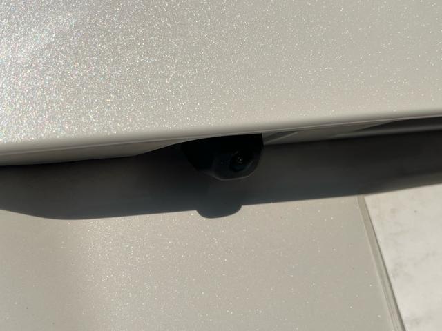 プリウス S LEDエディション ナビ 地デジ Bluetooh バックモニター スマートキー プッシュスタート LEDライト フォグランプ ETC 格納ミラー オートライト 純正アルミ 衝突安全ボディー Wエアバック ABS 禁煙車(38枚目)