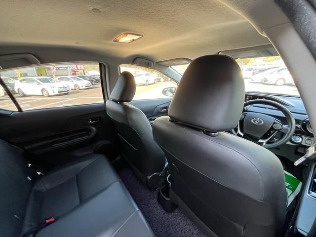 アクア Gソフトレザーセレクション 後期モデル 軽減ブレーキ ナビ 地デジ Bluetooh バックモニター スマートキー ブラックレザーシート シートヒーター フォグランプ クルーズコントロール ETC 純正アルミ 格納ミラー 禁煙車(32枚目)