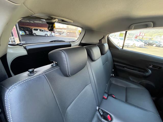 アクア Gソフトレザーセレクション 後期モデル 軽減ブレーキ ナビ 地デジ Bluetooh バックモニター スマートキー ブラックレザーシート シートヒーター フォグランプ クルーズコントロール ETC 純正アルミ 格納ミラー 禁煙車(33枚目)