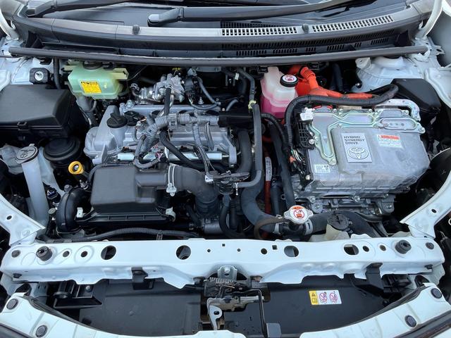 アクア Gソフトレザーセレクション 後期モデル 軽減ブレーキ ナビ 地デジ Bluetooh バックモニター スマートキー ブラックレザーシート シートヒーター フォグランプ クルーズコントロール ETC 純正アルミ 格納ミラー 禁煙車(46枚目)