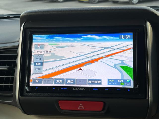 N-BOX G・Lパッケージ 社外ナビ 地デジ バックモニター パワースライドドア ETC スマートキー プッシュスタート アイドリングストップ 格納ミラー ベンチシート 衝突安全ボディー 盗難防止システム Wエアバック ABS(9枚目)