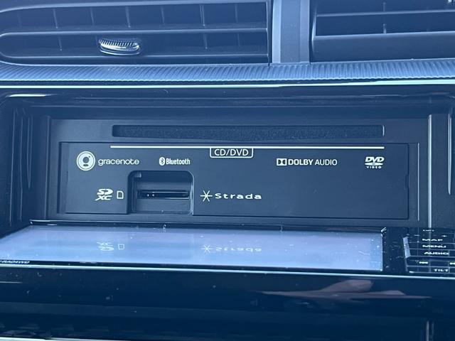 アクア Ｓスタイルブラック　後期モデル　軽減ブレーキ　ナビ　地デジ　Ｂｌｕｅｔｏｏｈ　ドライブレコーダー　スマートキー　プッシュスタート　ＥＴＣ　ＬＥＤライト　レーンキープアシスト　オートマチックハイビーム　社外アルミ　禁煙車（10枚目）