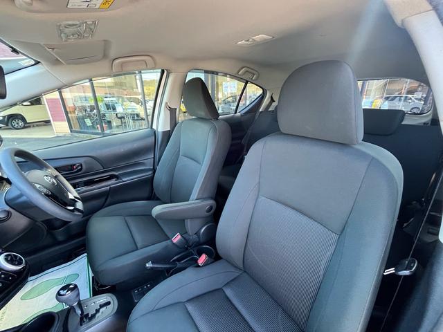 アクア Ｓスタイルブラック　後期モデル　軽減ブレーキ　ナビ　地デジ　Ｂｌｕｅｔｏｏｈ　ドライブレコーダー　スマートキー　プッシュスタート　ＥＴＣ　ＬＥＤライト　レーンキープアシスト　オートマチックハイビーム　社外アルミ　禁煙車（33枚目）