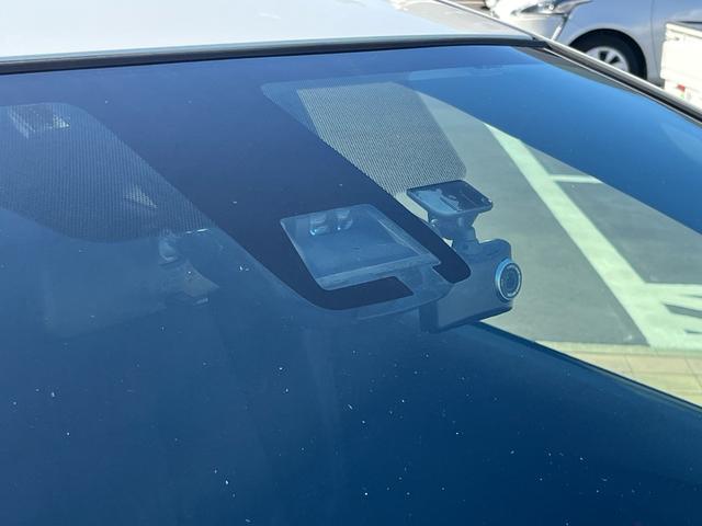 アクア Ｓスタイルブラック　後期モデル　軽減ブレーキ　ナビ　地デジ　Ｂｌｕｅｔｏｏｈ　ドライブレコーダー　スマートキー　プッシュスタート　ＥＴＣ　ＬＥＤライト　レーンキープアシスト　オートマチックハイビーム　社外アルミ　禁煙車（44枚目）