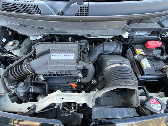 Ｎ－ＯＮＥ プレミアム　ツアラー・Ｌパッケージ　社外ナビ　地デジ　Ｂｌｕｅｔｏｏｈ　バックモニター　スマートキー　ディスチャージライト　フォグランプ　クルーズコントロール　パドルシフトマチック　アイドリングストップ　横滑り防止　純正アルミ　禁煙車（45枚目）