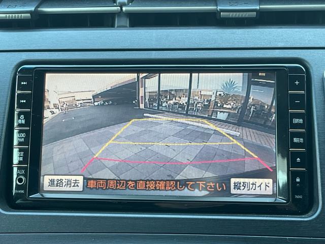 プリウス Ｓツーリングセレクション　ナビ　地デジ　Ｂｌｕｅｔｏｏｈ　バックモニター　スマートキー　ＬＥＤライト　フォグランプ　格納ミラー　ＥＴＣ　純正アルミ　オートライト　衝突安全ボディー　盗難防止システム　Ｗエアバック　ＡＢＳ　禁煙車（12枚目）