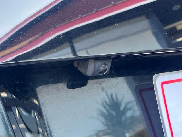 プリウス Ｓツーリングセレクション　ナビ　地デジ　Ｂｌｕｅｔｏｏｈ　バックモニター　スマートキー　ＬＥＤライト　フォグランプ　格納ミラー　ＥＴＣ　純正アルミ　オートライト　衝突安全ボディー　盗難防止システム　Ｗエアバック　ＡＢＳ　禁煙車（38枚目）