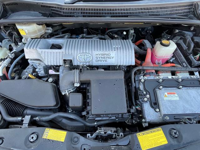 プリウス Ｓツーリングセレクション　ナビ　地デジ　Ｂｌｕｅｔｏｏｈ　バックモニター　スマートキー　ＬＥＤライト　フォグランプ　格納ミラー　ＥＴＣ　純正アルミ　オートライト　衝突安全ボディー　盗難防止システム　Ｗエアバック　ＡＢＳ　禁煙車（40枚目）