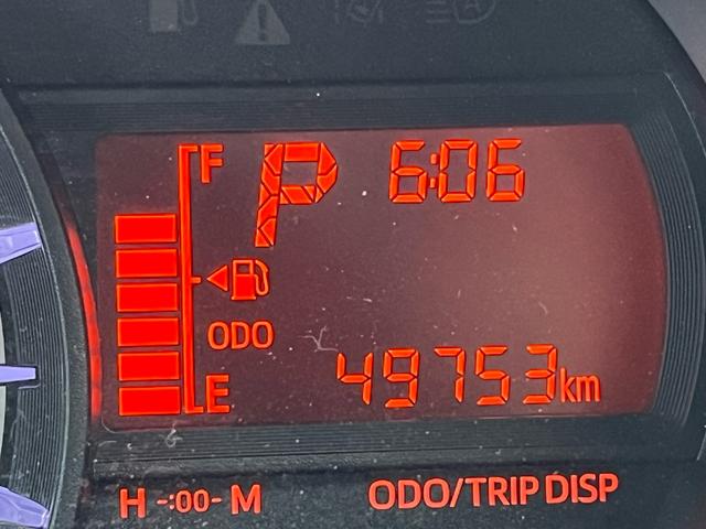 ステラ Ｌ　スマートアシスト　軽減ブレーキ　純正ＣＤステレオ　キーレスエントリー　レーンキープアシスト　オートマチックハイビーム　アイドリングストップ　横滑り防止　ＥＴＣ　格納ミラー　ベンチシート　衝突安全ボディー　ＡＢＳ　禁煙車（12枚目）