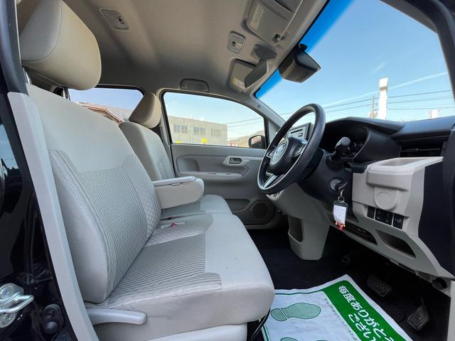 ステラ Ｌ　スマートアシスト　軽減ブレーキ　純正ＣＤステレオ　キーレスエントリー　レーンキープアシスト　オートマチックハイビーム　アイドリングストップ　横滑り防止　ＥＴＣ　格納ミラー　ベンチシート　衝突安全ボディー　ＡＢＳ　禁煙車（19枚目）