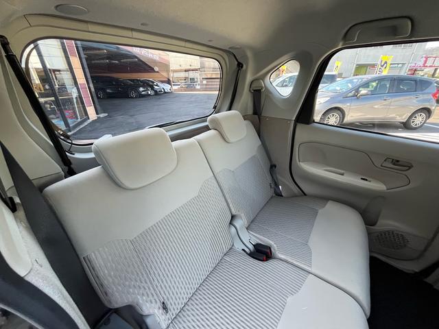 ステラ Ｌ　スマートアシスト　軽減ブレーキ　純正ＣＤステレオ　キーレスエントリー　レーンキープアシスト　オートマチックハイビーム　アイドリングストップ　横滑り防止　ＥＴＣ　格納ミラー　ベンチシート　衝突安全ボディー　ＡＢＳ　禁煙車（23枚目）