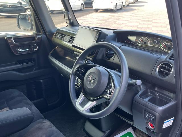 Ｎ－ＢＯＸカスタム Ｇ・Ｌホンダセンシング　軽減ブレーキ　８インチナビ　地デジ　Ｂｌｕｅｔｏｏｈ　バックモニター　両側パワースライドドア　ＥＴＣ　ＬＥＤライト　フォグランプ　アダプティブクルーズコントロール　レーンキープアシスト　ＡＢＳ　禁煙車（7枚目）