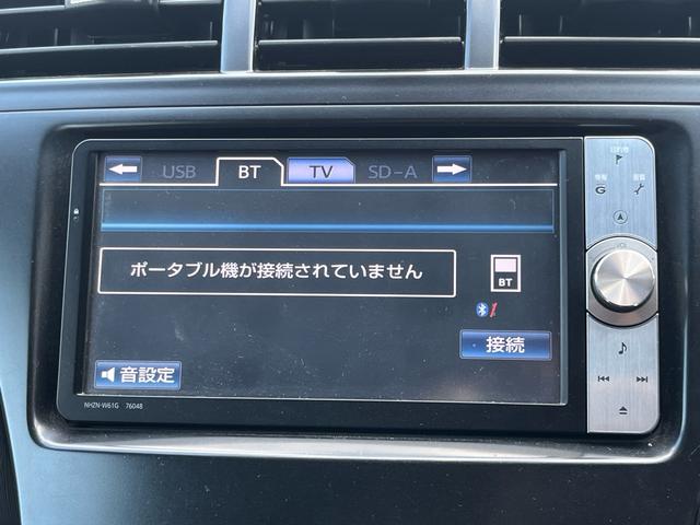 プリウスアルファ Ｓ　ナビ　地デジ　Ｂｌｕｅｔｏｏｈ　バックモニター　スマートキー　プッシュスタート　ＥＴＣ　フォグランプ　格納ミラー　純正アルミ　オートエアコン　衝突安全ボディー　盗難防止システム　Ｗエアバック　禁煙車（11枚目）