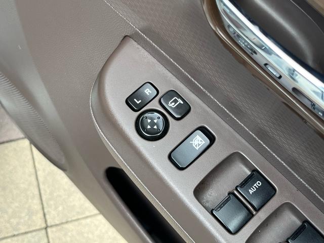 アルトラパンショコラ Ｘ　社外ナビ　地デジ　Ｂｌｕｅｔｏｏｈ　バックモニター　スマートキー　プッシュスタート　専用シート　ディスチャージライト　アイドリングストップ　ＥＴＣ　格納ミラー　純正アルミ　Ｗエアバック　ＡＢＳ　禁煙車（21枚目）