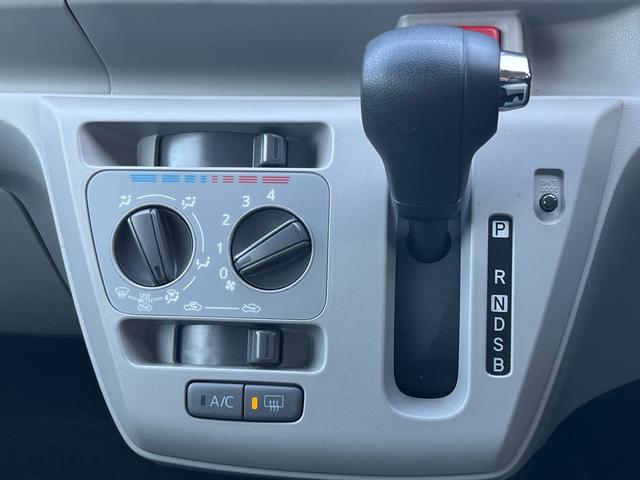 ミライース X リミテッドSAIII 軽減ブレーキ ナビ 地デジ Bluetooh バックモニター ETC LEDライト キーレスエントリー クリアランスソナー レーンキープアシスト オートマチックハイビーム 格納ミラー ABS 禁煙車(14枚目)