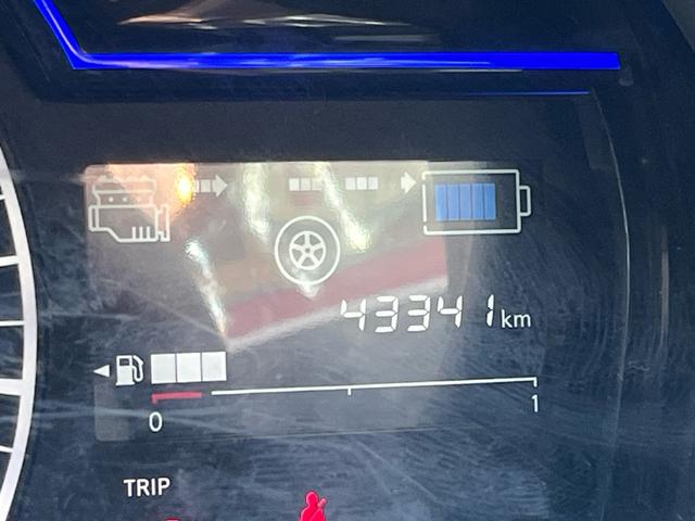 ノート ｅ－パワー　Ｘ　軽減ブレーキ　ナビ　地デジ　Ｂｌｕｅｔｏｏｈ　バックモニター　ドライブレコーダー　ＥＴＣ　ＬＥＤライト　スマートキー　レーンキープアシスト　横滑り防止　オートエアコン　格納ミラー　Ｗエアバック　禁煙車（19枚目）