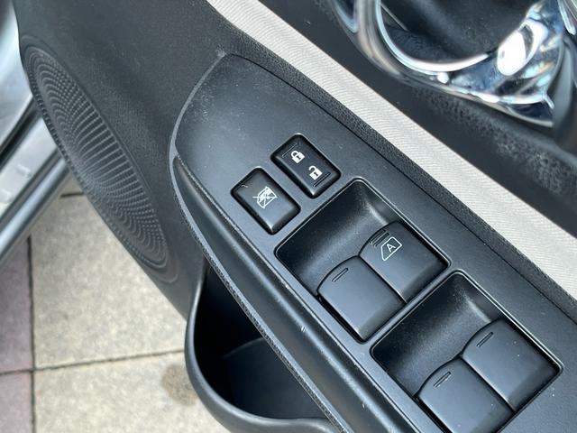 ノート ｅ－パワー　Ｘ　軽減ブレーキ　ナビ　地デジ　Ｂｌｕｅｔｏｏｈ　バックモニター　ドライブレコーダー　ＥＴＣ　ＬＥＤライト　スマートキー　レーンキープアシスト　横滑り防止　オートエアコン　格納ミラー　Ｗエアバック　禁煙車（22枚目）